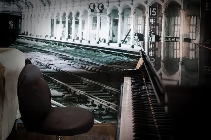 Муданья: Montania Special Class Hotel