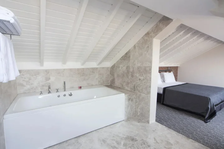 Муданья: Montania Special Class Hotel