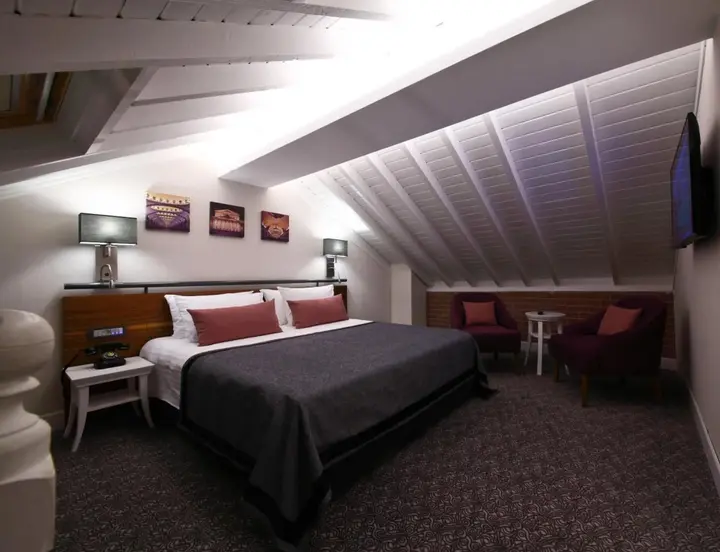 Муданья: Montania Special Class Hotel