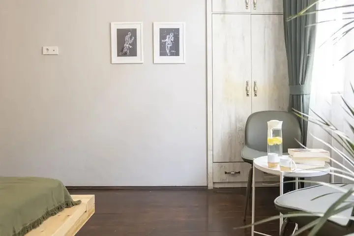 Измир: In House Hostel