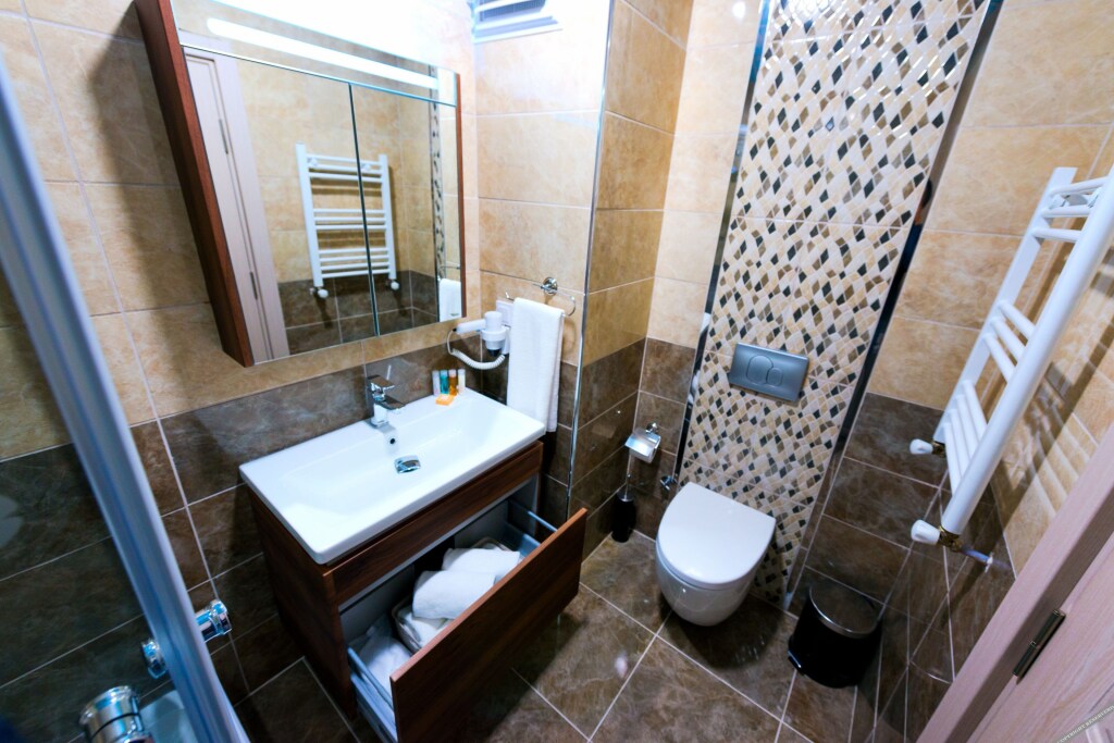 Чешмели: 12 Rooms Boutique Hotel