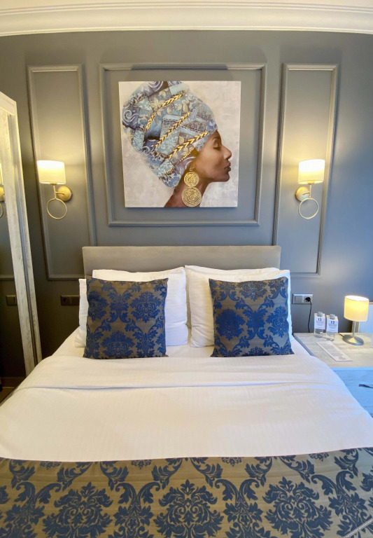 Чешмели: 12 Rooms Boutique Hotel