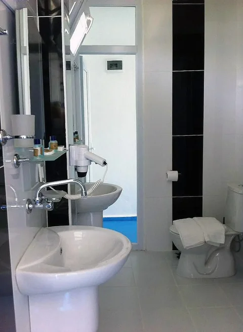 Гюверджинлик: Marvel Beach Hotel