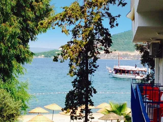 Гюверджинлик: Marvel Beach Hotel