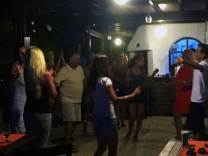 Гюверджинлик: Marvel Beach Hotel