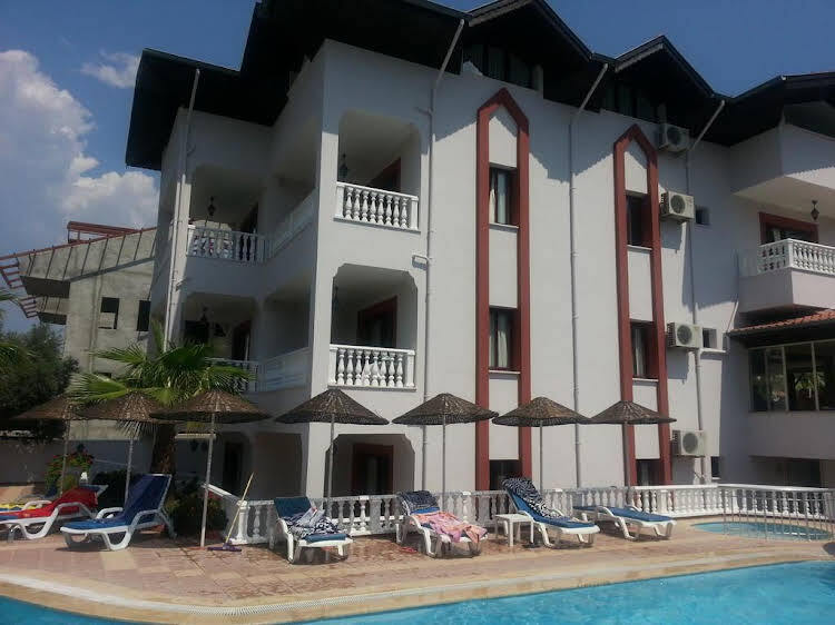 Мармарис: Champagne Apartments