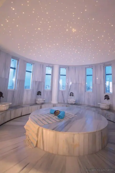 Бююкчекмедже: Eser Premium Hotel & Spa