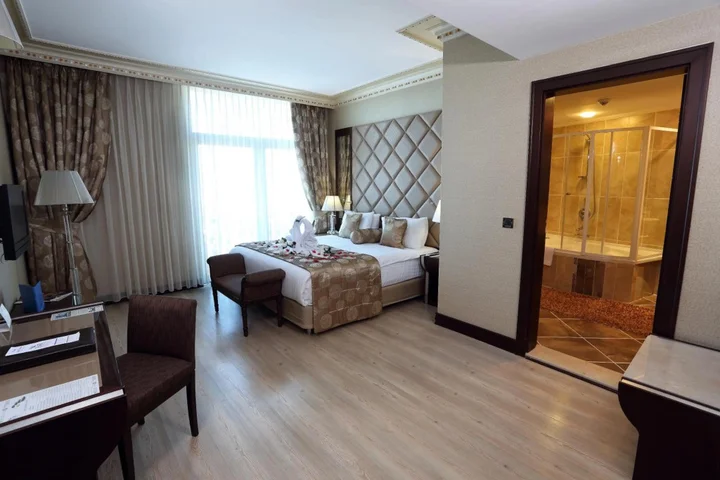 Бююкчекмедже: Eser Premium Hotel & Spa