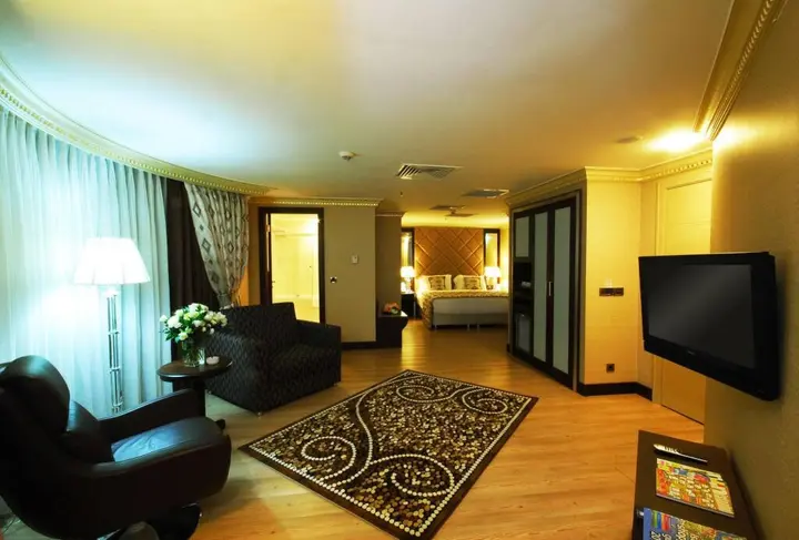 Бююкчекмедже: Eser Premium Hotel & Spa