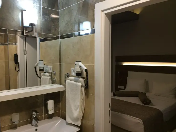 Эскишехир: SennaCity Hotel