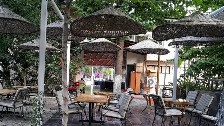 Текирова: Residence Garden Hotel