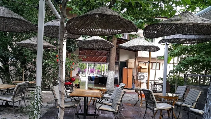Текирова: Residence Garden Hotel