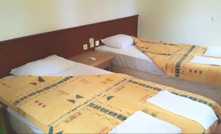 Текирова: Residence Garden Hotel