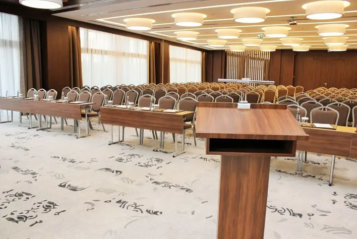 Стамбул: Tango Arjaan by Rotana Hotel