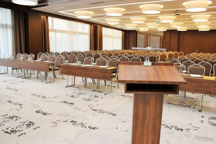 Стамбул: Tango Arjaan by Rotana Hotel