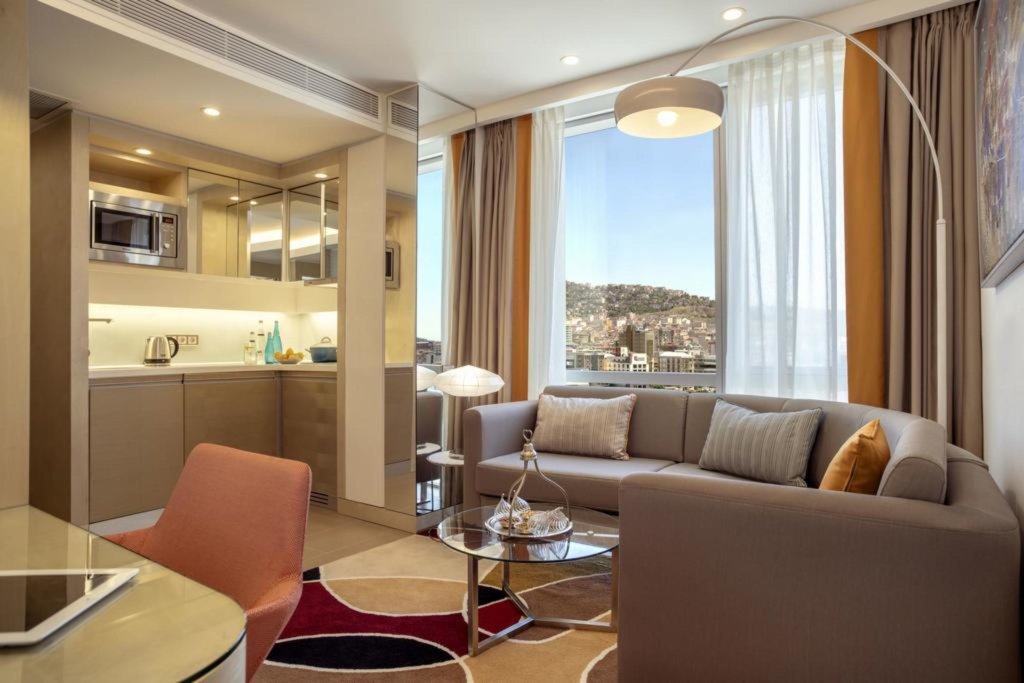 Стамбул: Tango Arjaan by Rotana Hotel