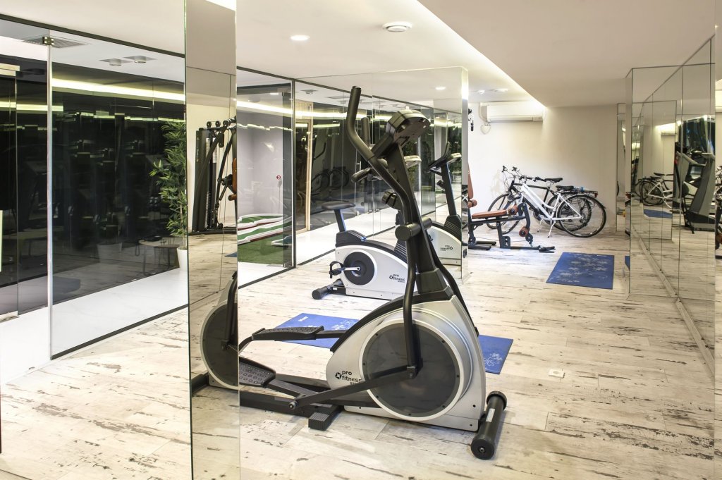 Измир: Smart Hotel