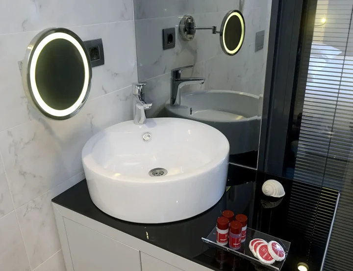 Измир: Smart Hotel
