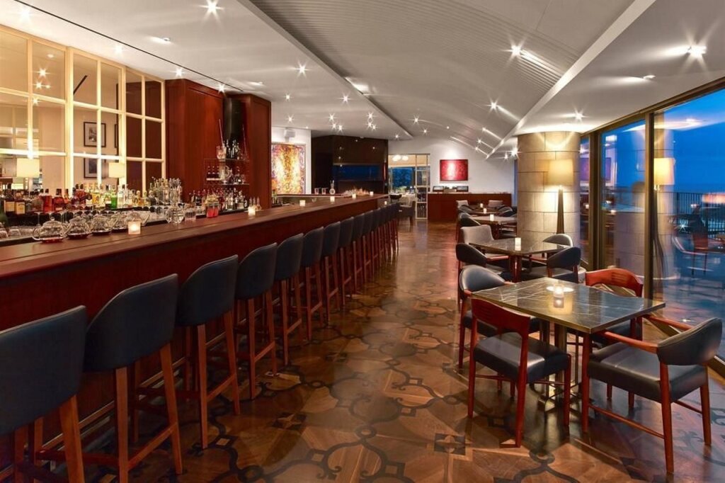 Стамбул: The St. Regis Istanbul