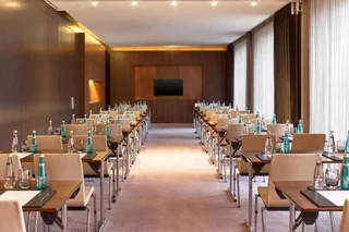 Стамбул: The St. Regis Istanbul