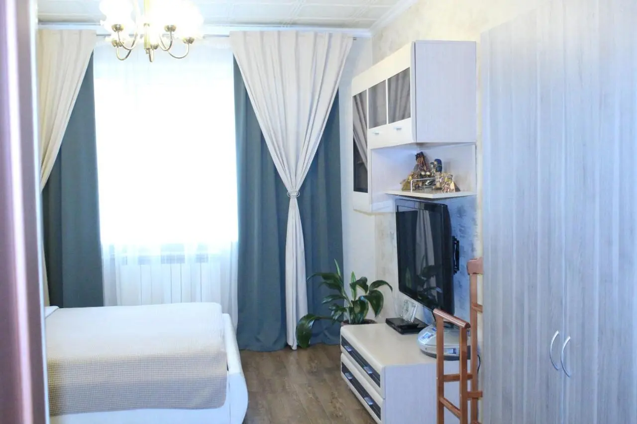 Тихвин: Apartments in 4-th microdistrict in Tihvin