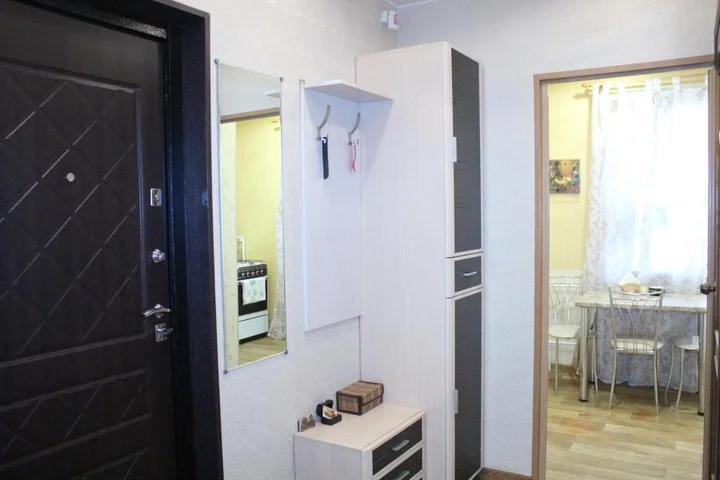 Тихвин: Apartments in 4-th microdistrict in Tihvin