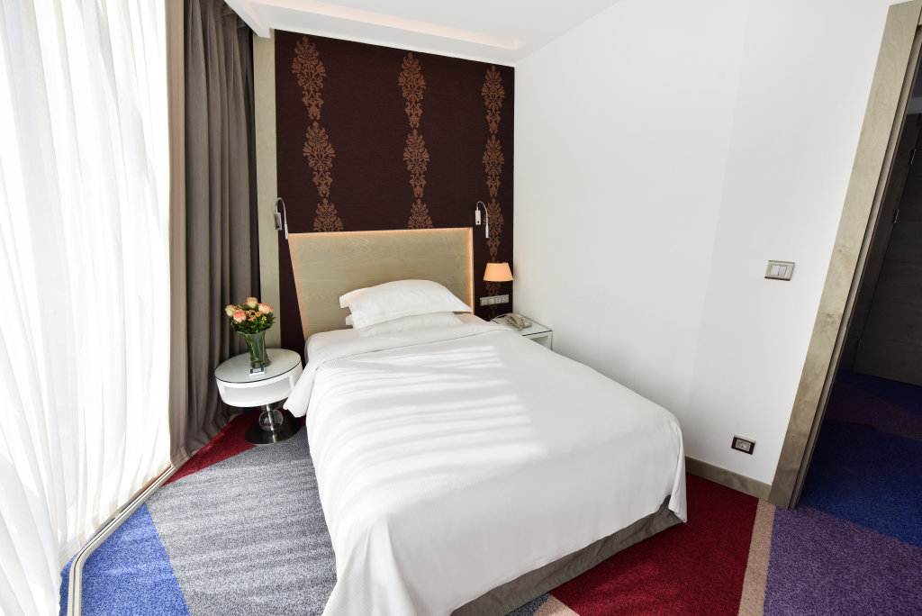 Стамбул: Burgu Arjaan by Rotana Hotel