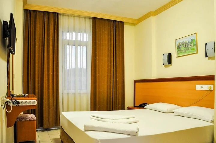 Кемер: Caner Hotel