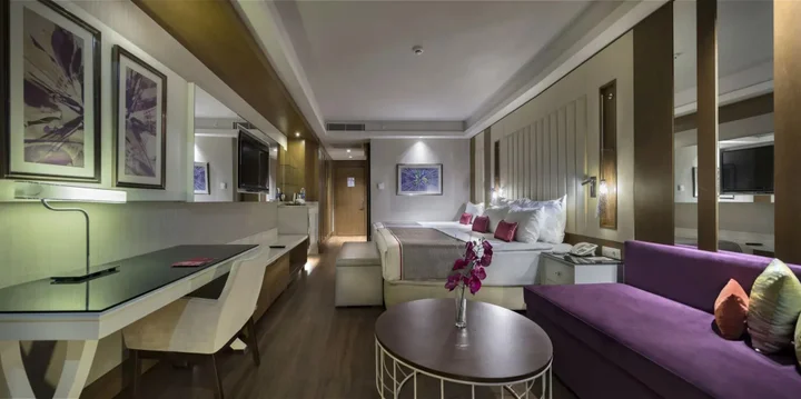Анталья: Trendy Lara Hotel
