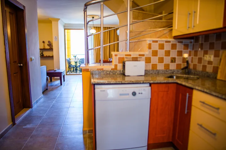 Турунч: Hotel Dores Residence