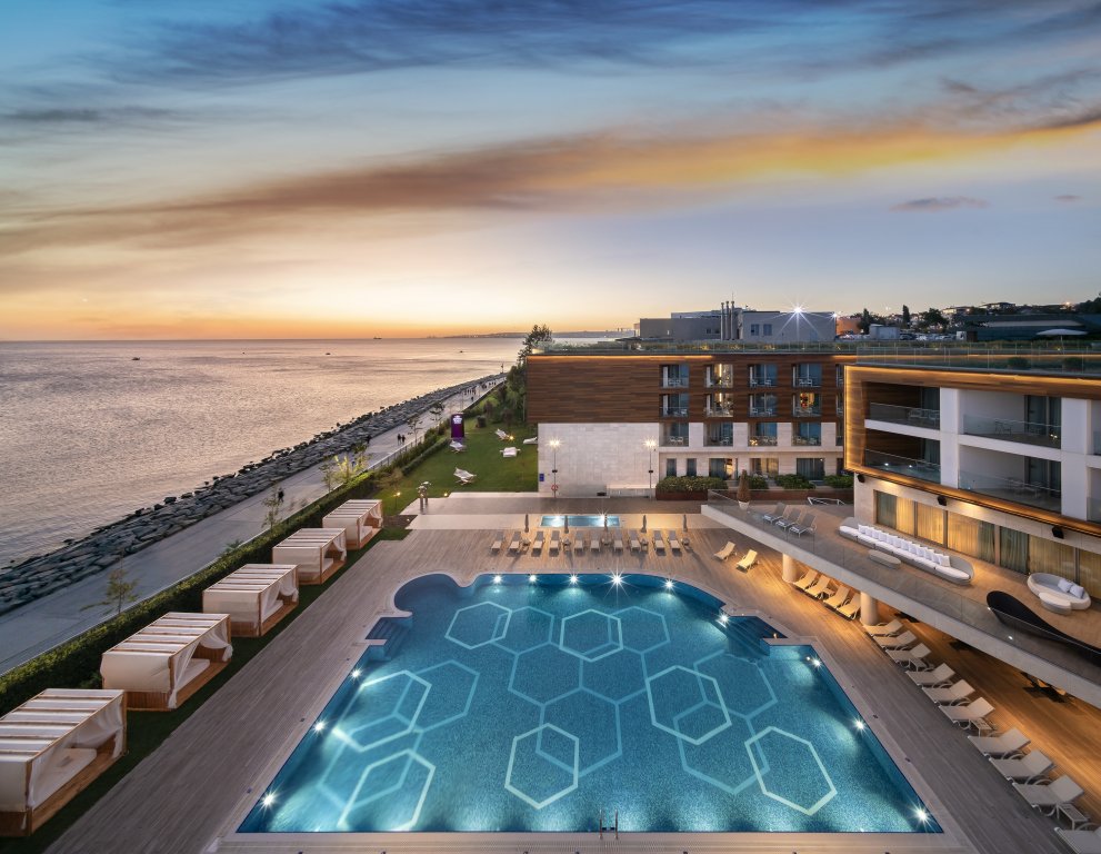 Стамбул: Отель Crowne Plaza Istanbul Florya