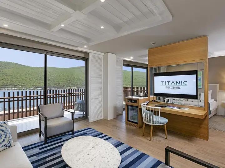 Гюверджинлик: Titanic Luxury Collection Bodrum