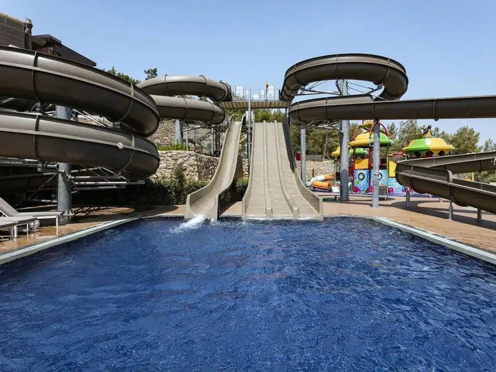 Гюверджинлик: Titanic Luxury Collection Bodrum