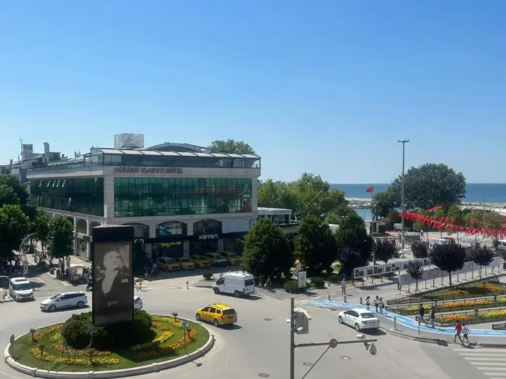 Ялова: Grand Karot Otel