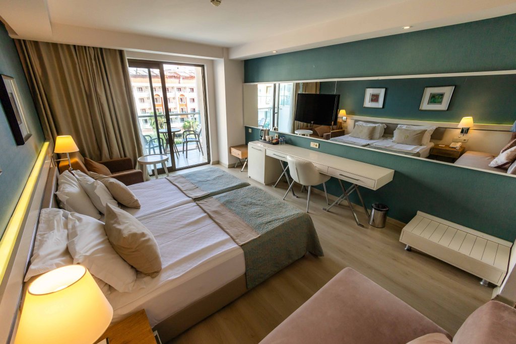 Манавгат: Castival Hotel