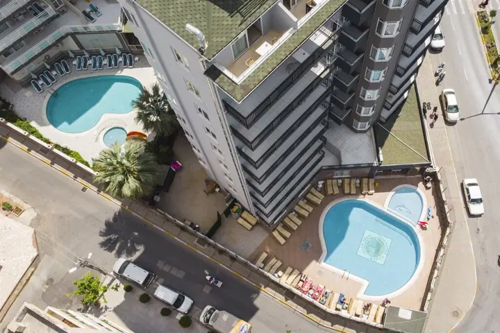 Аланья: Kleopatra Tower Suite Hotel