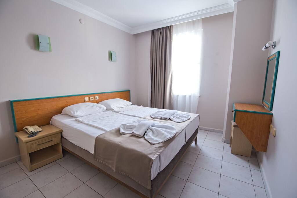 Аланья: Kleopatra Tower Suite Hotel