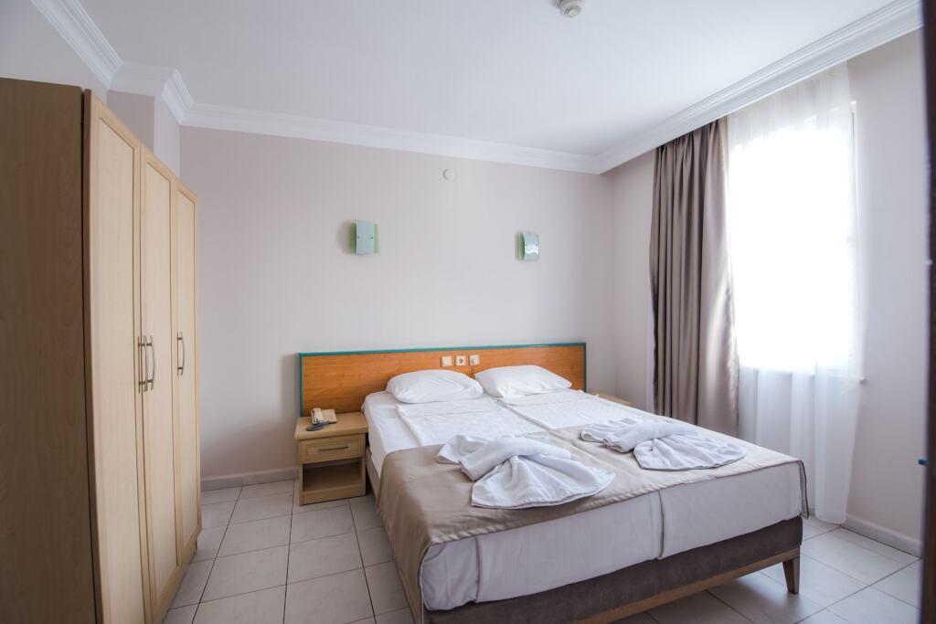 Аланья: Kleopatra Tower Suite Hotel