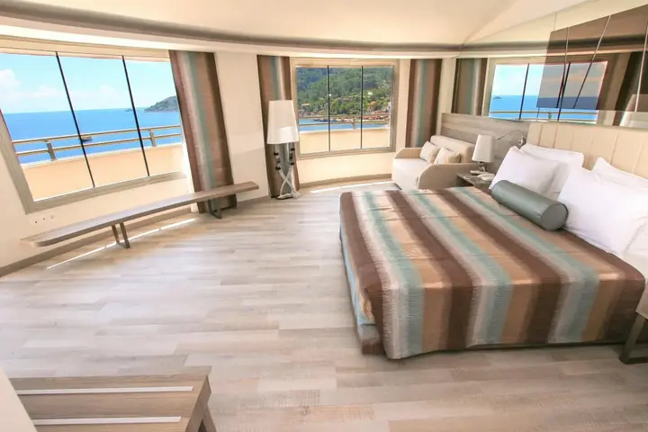 Турунч: Turunc Premium Hotel