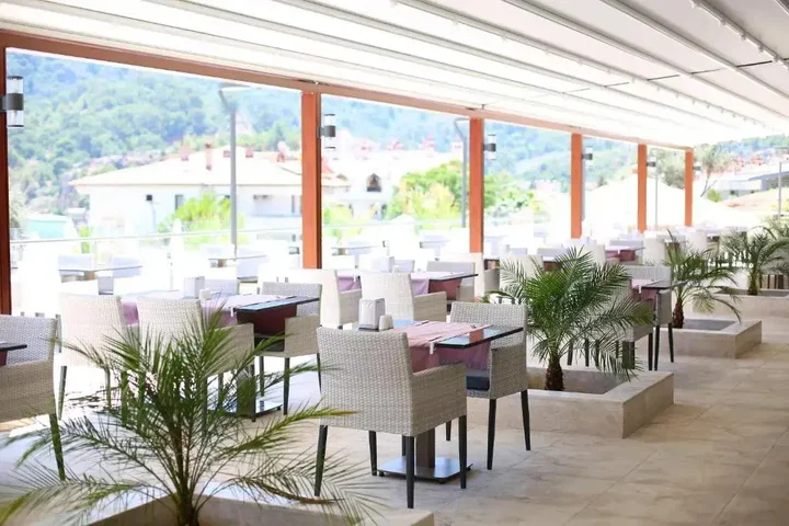 Турунч: Turunc Premium Hotel