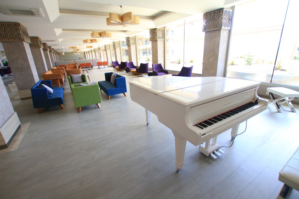 Турунч: Turunc Premium Hotel