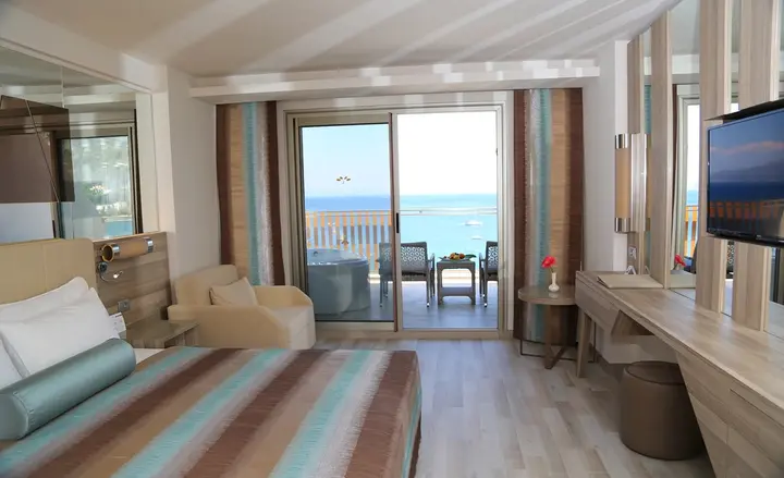 Турунч: Turunc Premium Hotel