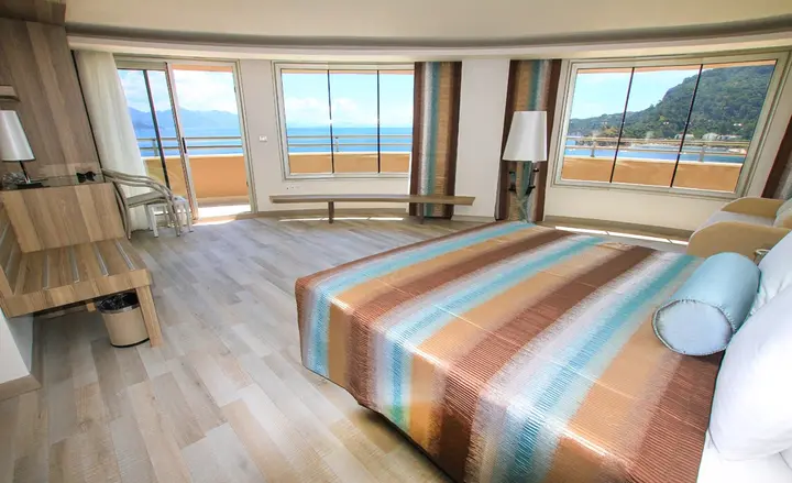 Турунч: Turunc Premium Hotel