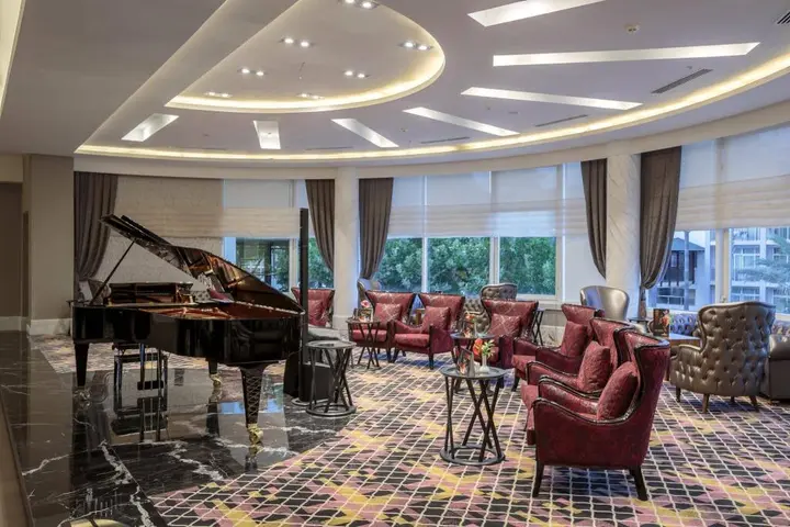 Кемер: Dobedan World Palace