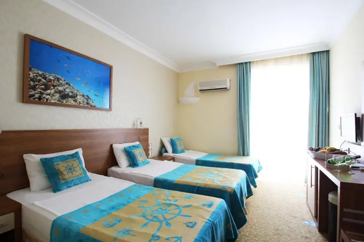 Чамьюва: Daima Resort Hotel