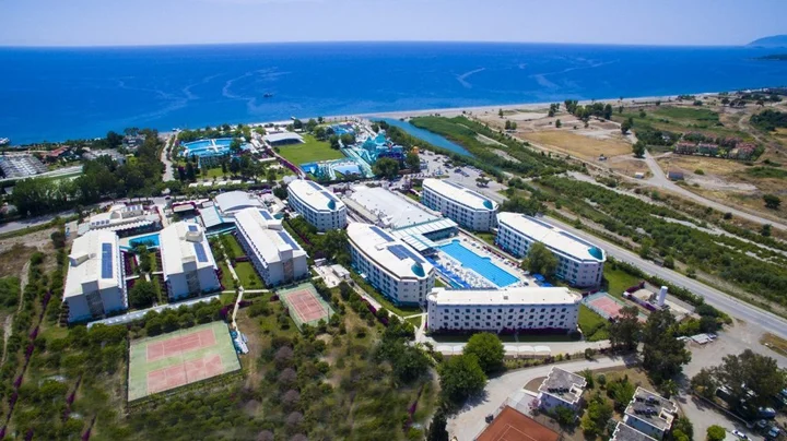 Чамьюва: Daima Resort Hotel