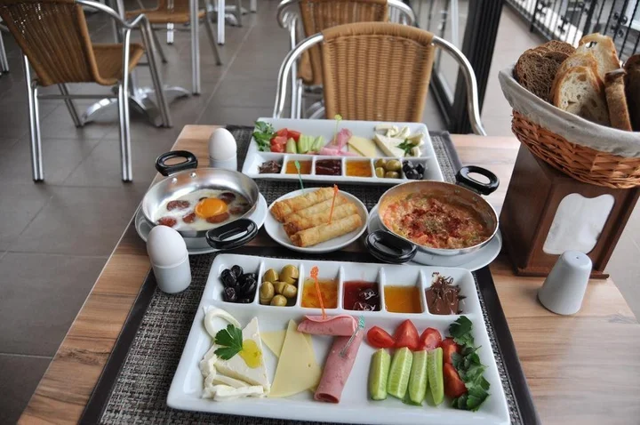 Бююкада: Büyükada Cumbali Konak Hotel