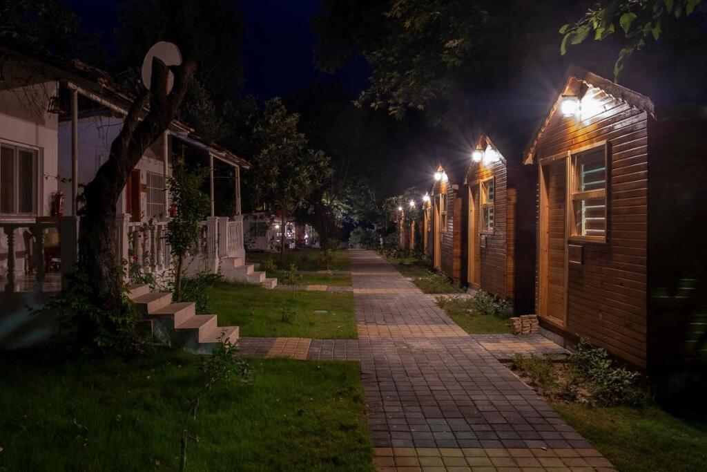 Манавгат: Naz Beach Bungalow