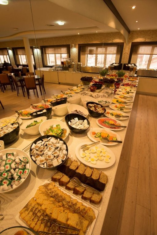 Эскишехир: Buyuk Otel Eskisehir