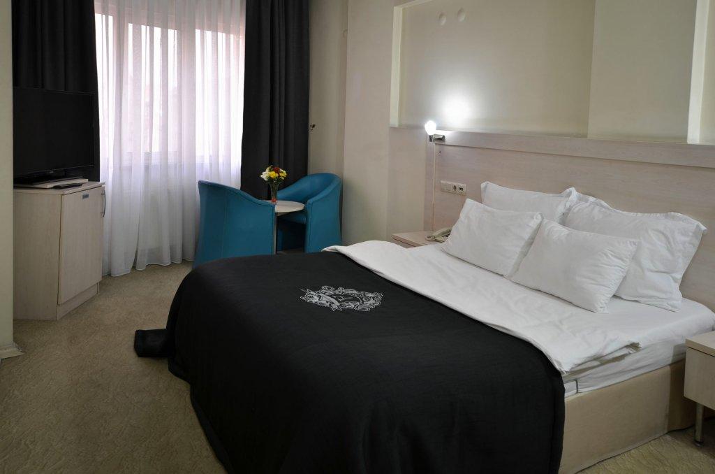 Эскишехир: Buyuk Otel Eskisehir